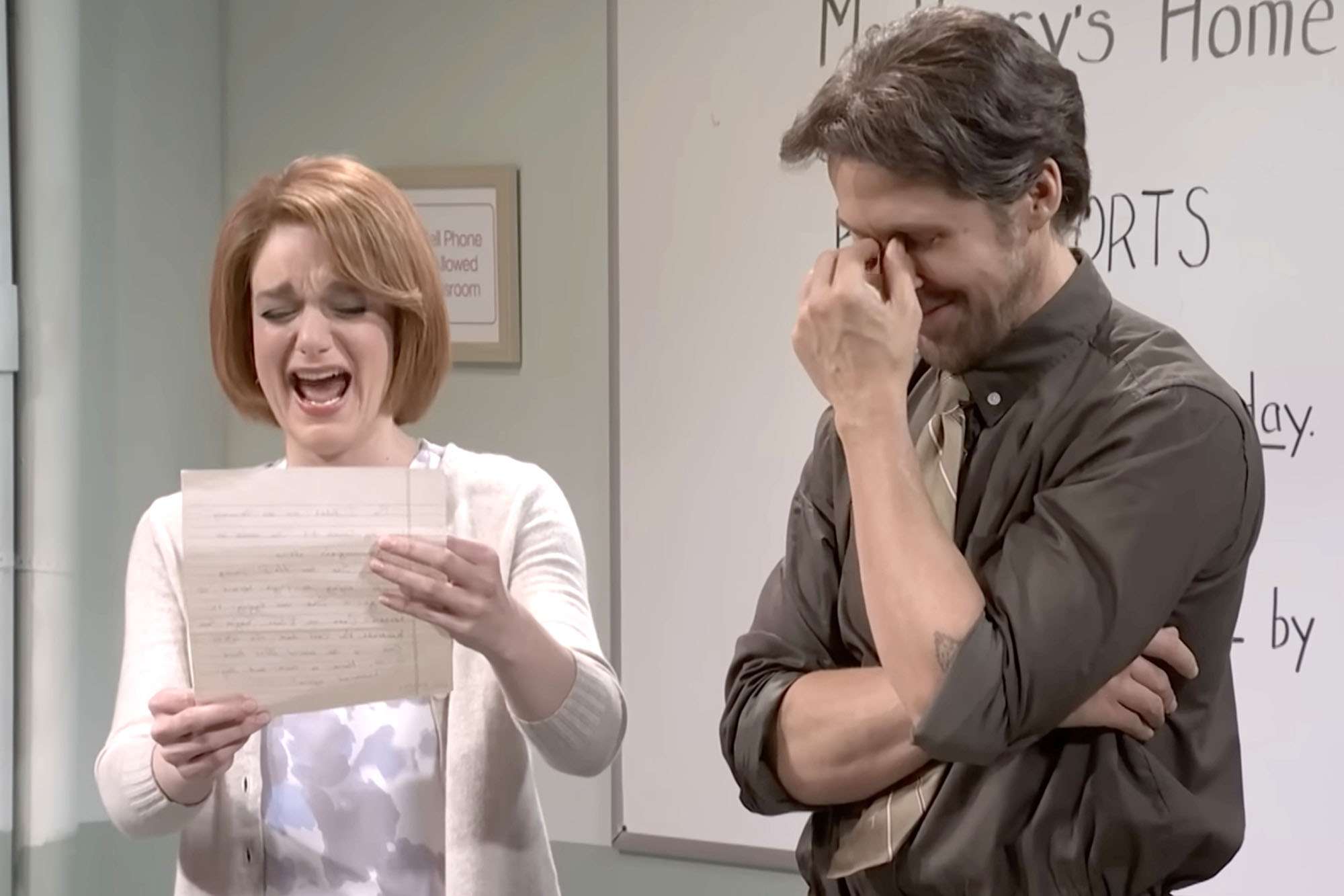 Ryan Gosling breaks character over surprise last-minute changes — including “Barbie” joke — in hilarious “SNL” sketch