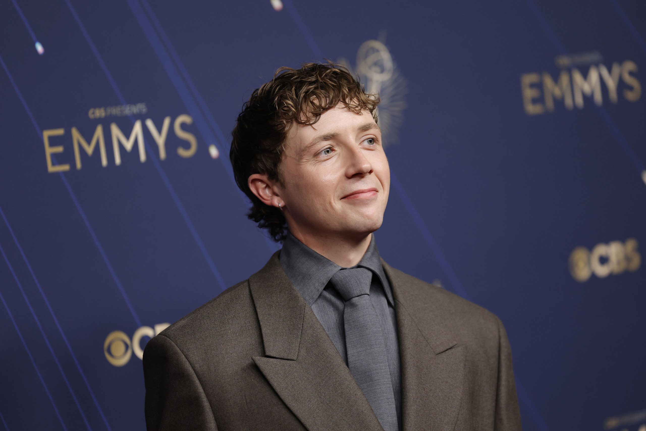 The Pitt’s Gerran Howell explains why Whitaker is worried about Robby in season 2 episode 9