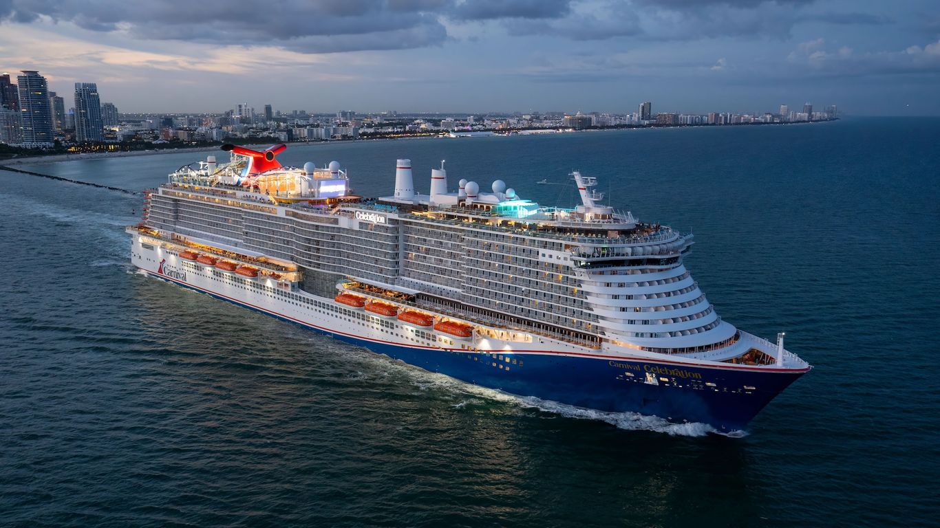 Carnival Cruise Line warns guests against viral balcony sleeping trend