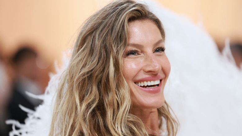 Gisele Bündchen without makeup proves she earned her supermodel status